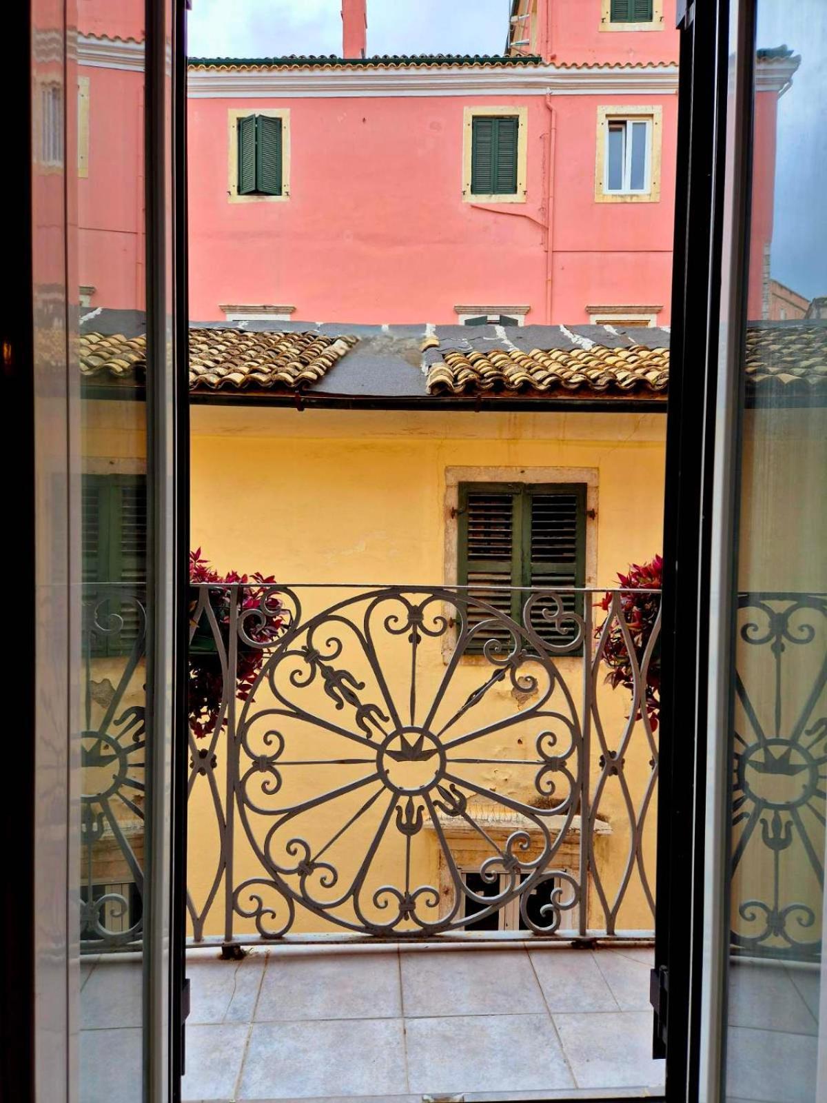 Historico Apartment, Corfu Old Town Eksteriør billede